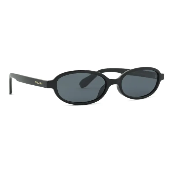 Meller Osei All Black